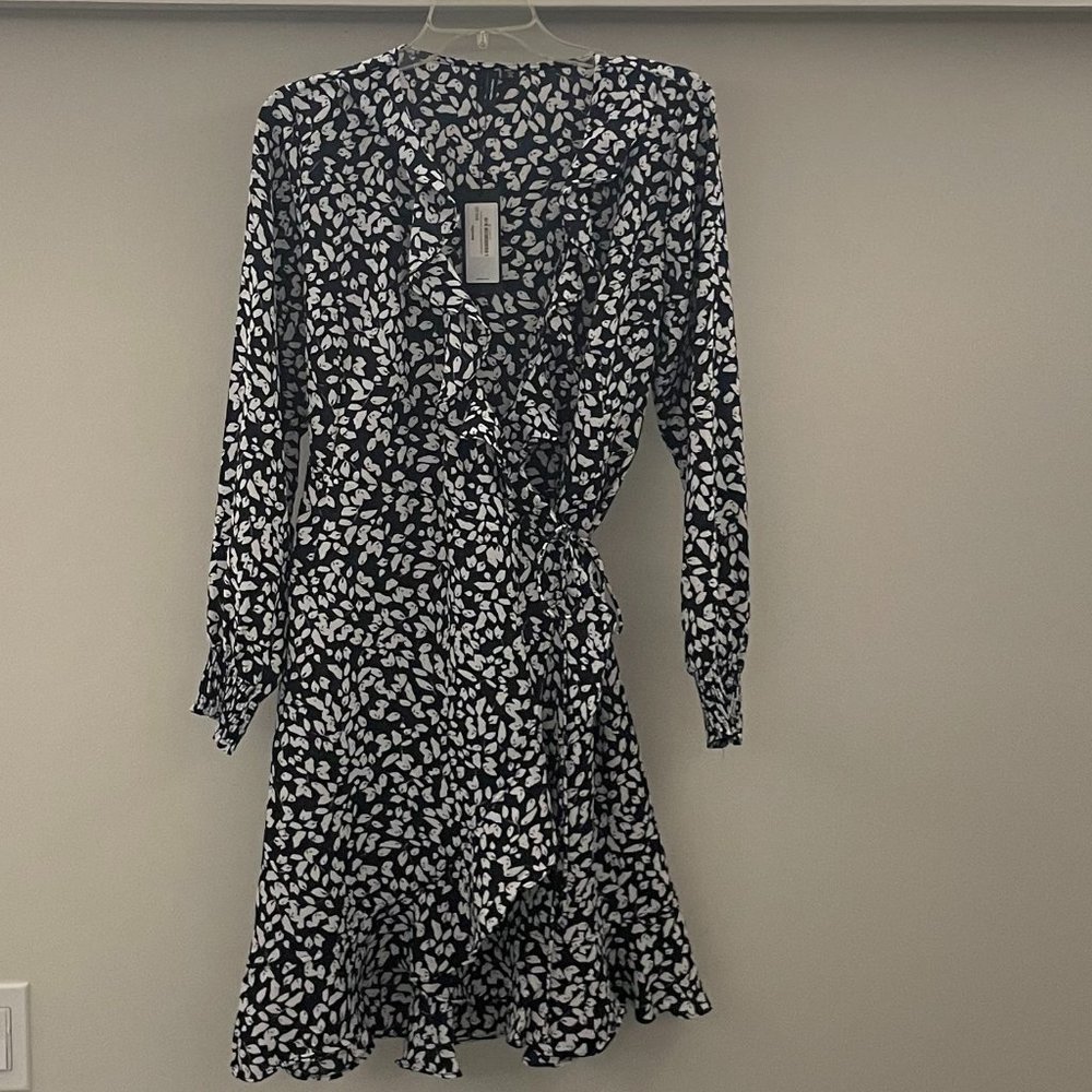 Vero Moda Floral Ruffled Wrap Dress NEW Large